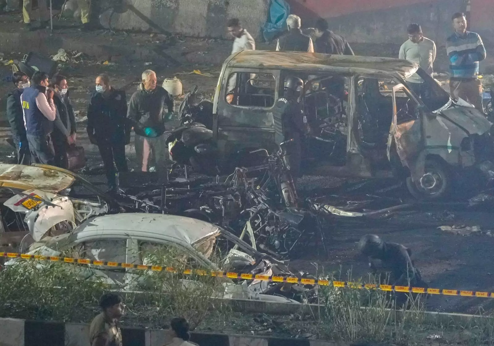 PHOTOS | ಕೆಂಪು ಕೋಟೆ ಬಳಿ ಸ್ಫೋಟ: 12 ಮಂದಿ ಮೃತ್ಯು