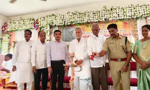 ವಿದ್ಯಾರ್ಥಿನಿಯರು ಓಬವ್ವನ ಶೌರ್ಯವನ್ನು ಜೀವನದಲ್ಲಿ ಅಳವಡಿಸಿಕೊಳ್ಳಬೇಕು: ಶಾಸಕ ಚೆನ್ನಾರೆಡ್ಡಿ ಪಾಟೀಲ್ ತುನ್ನೂರು