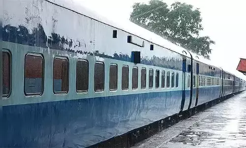 ಕೊಂಕಣ ರೈಲ್ವೆ | ಟಿಕೇಟ್ ರಹಿತ ಪ್ರಯಾಣಿಕರಿಂದ 6 ತಿಂಗಳಲ್ಲಿ 12.81 ಕೋಟಿ ರೂ. ದಂಡ ವಸೂಲಿ