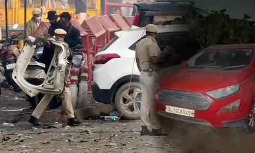 ದಿಲ್ಲಿ ಕಾರು ಸ್ಪೋಟ ಪ್ರಕರಣ | ಆರೋಪಿಗೆ ನಂಟಿದೆ ಎಂದು ಶಂಕಿಸಲಾದ ಕೆಂಪು ಕಾರು ವಶ