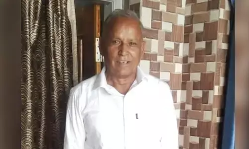 ಕೊಪ್ಪಳ | ವಿದ್ಯಾರ್ಥಿಗಳಿಗೆ ಪಾಠ ಮಾಡುತ್ತಿರುವಾಗಲೇ ಹೃದಯಾಘಾತ: ಶಿಕ್ಷಕ ಮೃತ್ಯು