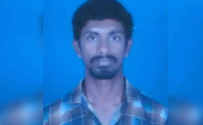 ಬೈಂದೂರು: ವ್ಯಕ್ತಿ ನಾಪತ್ತೆ ಬೈಂದೂರು: ವ್ಯಕ್ತಿ ನಾಪತ್ತೆ