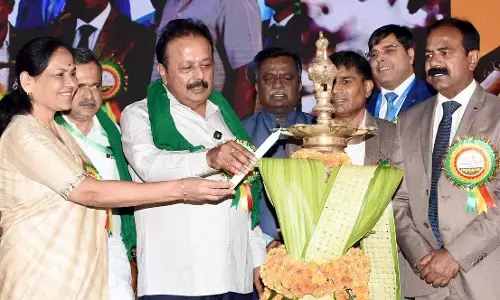 ಕೃಷಿ ಲಾಭದಾಯಕವಾಗುವಂತೆ ಪರಿವರ್ತಿಸಲು ಕೃಷಿ ವಿವಿಗಳು ನೆರವಾಗಲಿ : ಎನ್.ಚಲುವರಾಯಸ್ವಾಮಿ