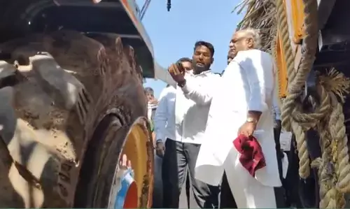 Bagalkote | ಕಬ್ಬಿನ ಟ್ರ್ಯಾಕ್ಟರ್‌ಗಳಿಗೆ ಬೆಂಕಿ ಹಾನಿಗೆ ಪರಿಹಾರ; ಘಟನೆ ಬಗ್ಗೆ ತನಿಖೆಗೆ ಆದೇಶ : ಸಚಿವ ಶಿವಾನಂದ ಪಾಟೀಲ್