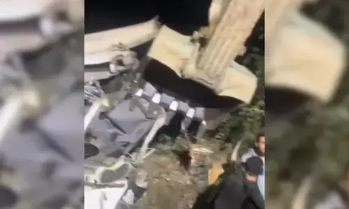 ಜಮ್ಮುಕಾಶ್ಮೀರ | ಟಾಟಾ ಸುಮೋ- ಟ್ರಕ್ ನಡುವೆ ಭೀಕರ ಅಪಘಾತ : ನಾಲ್ವರು ಮೃತ್ಯು, ಐವರಿಗೆ ಗಾಯ