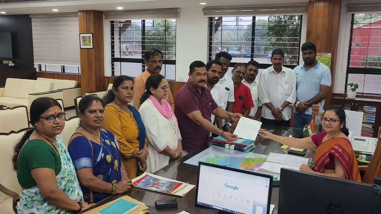 ಮೀನು ಮಾರಾಟ ಫೆಡರೇಷನ್‌ಗೆ ಸರಕಾರಿ ಜಾಗ ಗುತ್ತಿಗೆ ಒಪ್ಪಂದ ರದ್ದುಗೊಳಿಸುವಂತೆ ಆಗ್ರಹಿಸಿ ಉಸ್ತುವಾರಿ ಸಚಿವರಿಗೆ ಮನವಿ