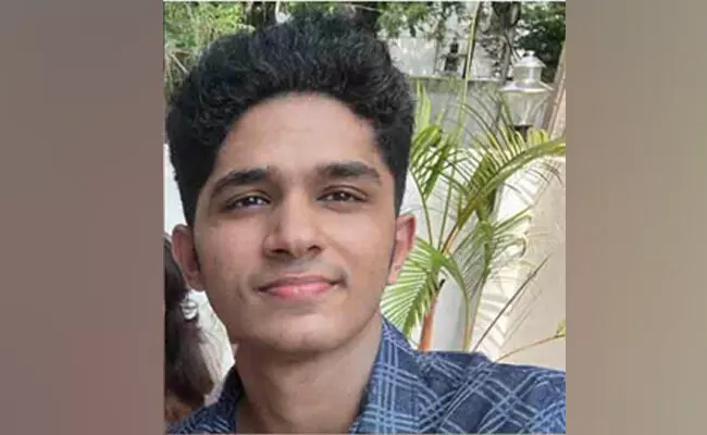 ಕಾಸರಗೋಡು ಮೂಲದ ಸಿನಿಮಾ ನಿರ್ದೇಶಕನ  ಪುತ್ರ ಬೆಂಗಳೂರಿನಲ್ಲಿ ಆತ್ಮಹತ್ಯೆ