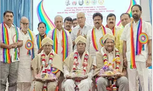 ರಾಯಚೂರು | ಶರಬಣ್ಣ ಪಾಟೀಲ್, ಸೈಯದ್ ಸಾಬ ಮನ್ಸಲಾಪೂರ ಅವರಿಗೆ ಸಹಕಾರ ರತ್ನ ಪ್ರಶಸ್ತಿ: ಗಣ್ಯರಿಂದ ಸನ್ಮಾನ