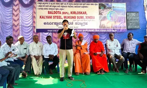 ಕೊಪ್ಪಳ | ಜನರ ಕಷ್ಟ ಕೇಳುವವರನ್ನು ಜನಪ್ರತಿನಿಧಿಗಳಾಗಿ ಆಯ್ಕೆ ಮಾಡಬೇಕು: ನಟ ಚೇತನ್‌ ಅಹಿಂಸಾ