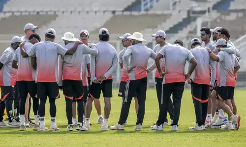 2ನೇ ಟೆಸ್ಟ್‌ ಗೆ ಮುನ್ನ ಈಡನ್ ಗಾರ್ಡನ್ಸ್‌ ನಲ್ಲಿ ಭಾರತ ತಂಡದ ಅಭ್ಯಾಸ