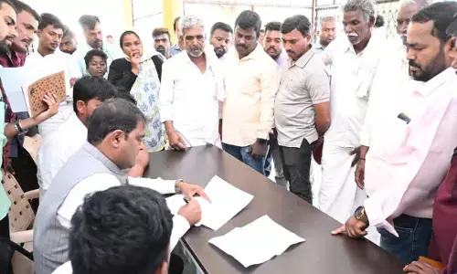 ವಿಜಯನಗರ | ಸಾರ್ವಜನಿಕರ ಅಹವಾಲು ಸ್ವೀಕರಿಸಿದ ಶಾಸಕ ಡಾ. ಶ್ರೀನಿವಾಸ್ ಎನ್‌ ಟಿ