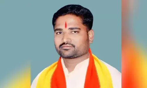 ಯಾದಗಿರಿ | ಧೂಳು ತಡೆಗೆ ಕ್ರಮ ಕೈಗೊಳ್ಳುವಂತೆ ನಗರಸಭೆಗೆ ಕನ್ನಡ ರಕ್ಷಣಾ ವೇದಿಕೆ ಆಗ್ರಹ