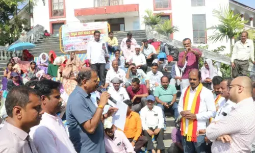 ಶಿವಮೊಗ್ಗ | ವೇತನಾನುದಾನ ನೀಡಲು ಒತ್ತಾಯ; 2ನೇ ದಿನಕ್ಕೆ ಕಾಲಿಟ್ಟ ಶಿಕ್ಷಕರ ಉಪವಾಸ ಸತ್ಯಾಗ್ರಹ