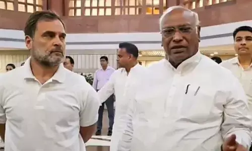 PHOTO OF Rahul gandhi‍& Mallikarjun kharge