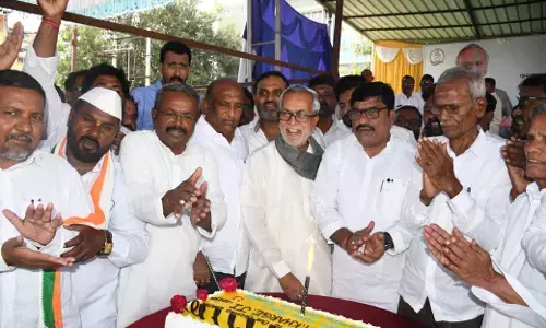 ಯಾದಗಿರಿ | ಸಚಿವ ಪ್ರಿಯಾಂಕ್ ಖರ್ಗೆ ಹುಟ್ಟು ಹಬ್ಬದ ಪ್ರಯುಕ್ತ ಉಚಿತ ಕಣ್ಣಿನ ತಪಾಸಣೆ, ರಕ್ತದಾನ‌ ಶಿಬಿರ