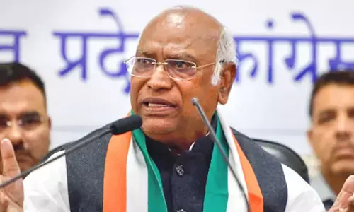 ಎಸ್‌ಐಆರ್ ಹಂತ 2 ಚುನಾವಣಾ ಅಧಿಕಾರಿಗಳ ಸಾವುಗಳು: ಬಿಜೆಪಿಗೆ ಖರ್ಗೆ ತರಾಟೆ