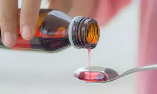 ಉತ್ತರ ಪ್ರದೇಶ | ಕೆಮ್ಮಿನ ಸಿರಪ್ ಅಕ್ರಮ ಮಾರಾಟ; 12 ಔಷಧ ಅಂಗಡಿಗಳ ಮಾಲಕರ ವಿರುದ್ಧ ಪ್ರಕರಣ ದಾಖಲು