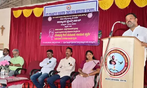 ಉಡುಪಿ | ದೇಶ ಕಟ್ಟಿದವರ ಬಗ್ಗೆ ಅರಿಯುವ ಅನಿವಾರ್ಯತೆ ಹಿಂದಿಗಿಂತಲೂ ಈಗ ಹೆಚ್ಚಿದೆ: ಸುಧಾಕರ ದೇವಾಡಿಗ