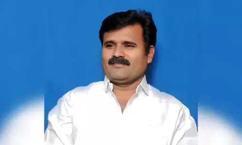 ಕಲಬುರಗಿ | ಕಬ್ಬಿನ ಬೆಂಬಲ ಬೆಲೆ ಬಗ್ಗೆ ಸುಳ್ಳು ಹೇಳಿಕೆ ಕೊಟ್ಟ ಅಧಿಕಾರಿಯನ್ನು ಅಮಾನತುಗೊಳಿಸಲು ರಾಜಕುಮಾರ ಬಡದಾಳ ಆಗ್ರಹ