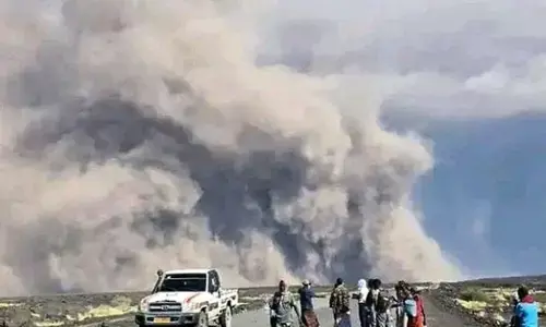 A windborne ash cloud from Ethiopia’s Hayli Gubbi volcano crossed parts of northwest India last night