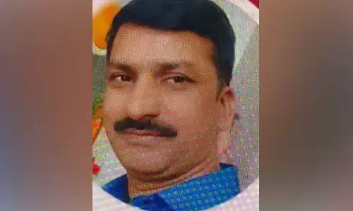 ದಾವಣಗೆರೆ :  ಕೃಷಿ ಉತ್ಪನ್ನ ಮಾರುಕಟ್ಟೆಯ ಸಹಾಯಕ ನಿರ್ದೇಶಕನ ಮನೆ ಮೇಲೆ ಲೋಕಾಯುಕ್ತ ದಾಳಿ