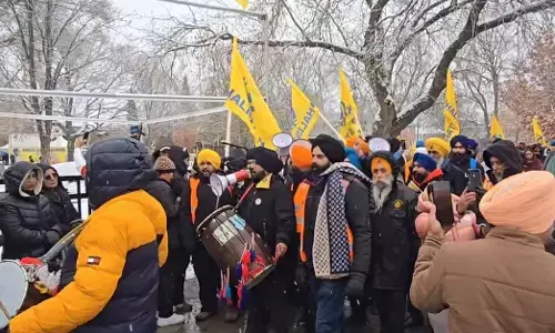 Thousands of Sikhs holding Khalistan flags participated in an unofficial Khalistan referendum on Sunday.