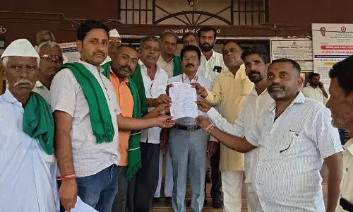 ಬೀದರ್ | ಬೆಳೆ ಪರಿಹಾರ ಹಣ ಜಮೆಗೊಳಿಸಲು ರೈತರಿಂದ ಮನವಿ