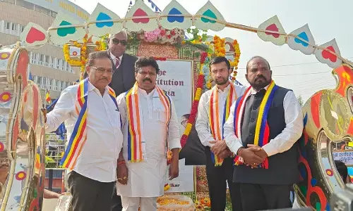 ರಾಯಚೂರು | ಜಿಲ್ಲಾಡಳಿತದಿಂದ ಸಂವಿಧಾನ ದಿನಾಚರಣೆ, ಜಾಥಾ