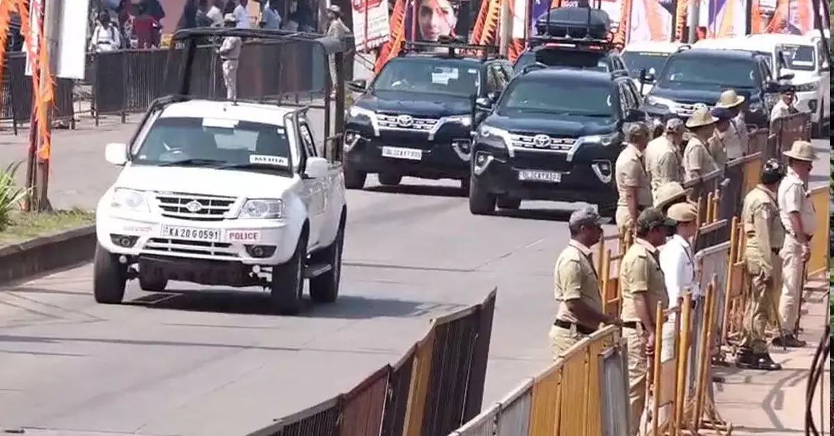 ನಾಳೆ (ನ.28) ಬೆಳಗ್ಗೆ 7:00ರಿಂದ ಅಪರಾಹ್ನ 3ರವರೆಗೆ ಉಡುಪಿ ನಗರಕ್ಕೆ ವಾಹನಗಳ ಪ್ರವೇಶ ನಿರ್ಬಂಧ ನಾಳೆ (ನ.28) ಬೆಳಗ್ಗೆ 7:00ರಿಂದ ಅಪರಾಹ್ನ 3ರವರೆಗೆ ಉಡುಪಿ ನಗರಕ್ಕೆ ವಾಹನಗಳ ಪ್ರವೇಶ ನಿರ್ಬಂಧ