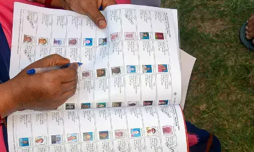 ಮುಂಬೈನ ಶೇ.10.64ರಷ್ಟು ಮತದಾರರು ಒಂದಕ್ಕಿಂತ ಹೆಚ್ಚು ನೋಂದಣಿಗಳನ್ನು ಹೊಂದಿದ್ದಾರೆ : ಎಸ್‌ಇಸಿ ದತ್ತಾಂಶ