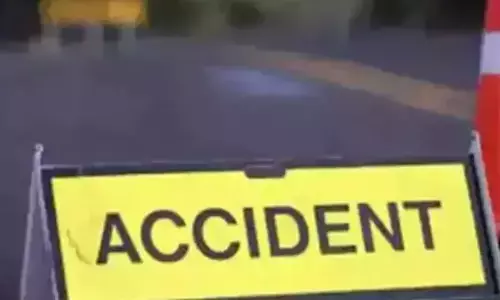 ಬೇಲೂರು | ವಿದ್ಯುತ್ ಕಂಬಕ್ಕೆ ಬೈಕ್ ಢಿಕ್ಕಿ; ಇಬ್ಬರ ಮೃತ್ಯು