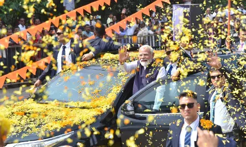 PM Modi | ಉಡುಪಿಗೆ ಆಗಮಿಸಿದ ಪ್ರಧಾನಿ ಮೋದಿ: ರೋಡ್ ಶೋ ಆರಂಭ