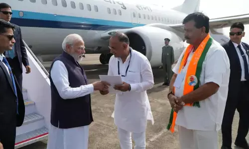 ಮಂಗಳೂರು | ಸಿಎಂ ಸಿದ್ದರಾಮಯ್ಯರ ಪತ್ರ ಪ್ರಧಾನಿಗೆ ಸಲ್ಲಿಸಿದ ಸಚಿವ ದಿನೇಶ್ ಗುಂಡೂರಾವ್