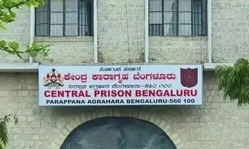 ಪರಪ್ಪನ ಅಗ್ರಹಾರ ಕೇಂದ್ರ ಕಾರಾಗೃಹ: 19 ಮೊಬೈಲ್, 16 ಸಿಮ್ ಕಾರ್ಡ್, 15,800 ರೂ.ನಗದು ಪತ್ತೆ