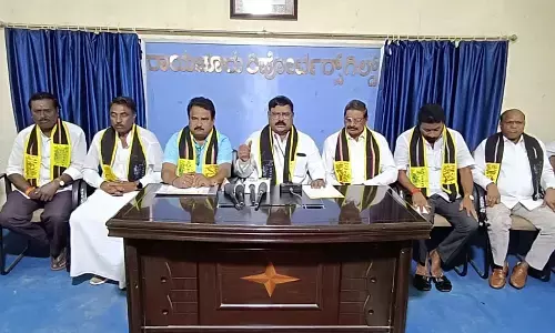 ರಾಯಚೂರು| ಮುಖ್ಯಮಂತ್ರಿಯಾಗಿ ಸಿದ್ದರಾಮಯ್ಯರನ್ನು   ಮುಂದುವರಿಸುವಂತೆ ಕುರುಬ ಸಮಾಜ ಒತ್ತಾಯ