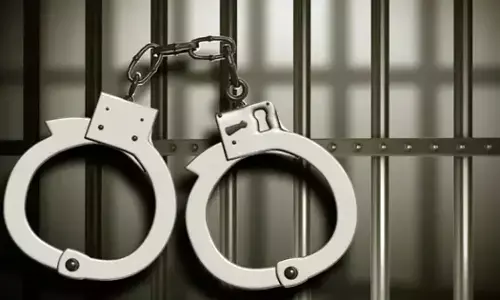 Bengaluru | ಸುಟ್ಟ ಸ್ಥಿತಿಯಲ್ಲಿ ವ್ಯಕ್ತಿಯ ಮೃತದೇಹ ಪತ್ತೆ ಪ್ರಕರಣ; ಓರ್ವ ಮಹಿಳೆ ಸಹಿತ ಮೂವರ ಬಂಧನ