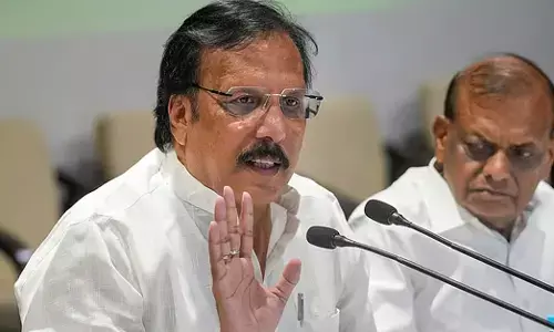 ಬೆಂಗಳೂರಿನ ಟ್ರಾಫಿಕ್‌ನಲ್ಲಿ ಒಂದು ಗಂಟೆ ಕಾಲ ಸಿಲುಕಿಕೊಂಡ ಉತ್ತರ ಪ್ರದೇಶ ಸಂಸದ ರಾಜೀವ್ ರಾಯ್; ಪೊಲೀಸರು ನಿಷ್ಪ್ರಯೋಜಕರು ಎಂದು ವಾಗ್ಧಾಳಿ