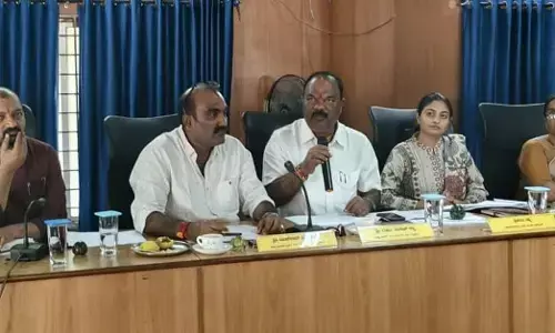 ಉಡುಪಿ | ಮಧ್ಯವರ್ತಿಗಳ ಪ್ರವೇಶ ನಿರ್ಬಂಧಿಸುವ ಫಲಕ ಅಳವಡಿಕೆ: ಕೆಡಿಪಿ ಸಭೆಯಲ್ಲಿ ಶಾಸಕರಿಂದ ಅಧಿಕಾರಿಗಳಿಗೆ ಸೂಚನೆ