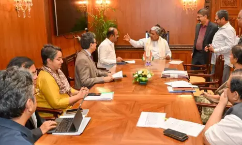 ‘ಮದ್ದೂರು ಪಟ್ಟಣದ ಟಿ.ಬಿ.ವೃತ್ತದಿಂದ ಕೊಲ್ಲಿ ವೃತ್ತದ ವರೆಗೆ ರಸ್ತೆ ಅಗಲೀಕರಣ’ : ಸಿಎಂ ಸಿದ್ದರಾಮಯ್ಯ ಅಧ್ಯಕ್ಷತೆಯಲ್ಲಿ ಸಭೆ