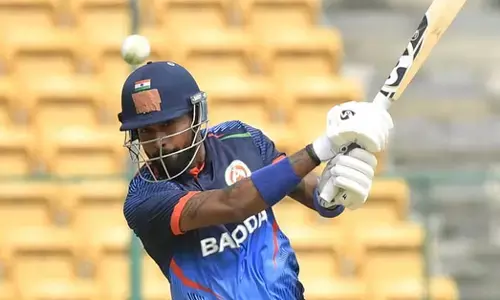 ಹಾರ್ದಿಕ್ ಪಾಂಡ್ಯ ಸ್ಫೋಟಕ ಬ್ಯಾಟಿಂಗ್; ಕಠಿಣ ಗುರಿ ಬೆನ್ನಟ್ಟಿದ ಬರೋಡ