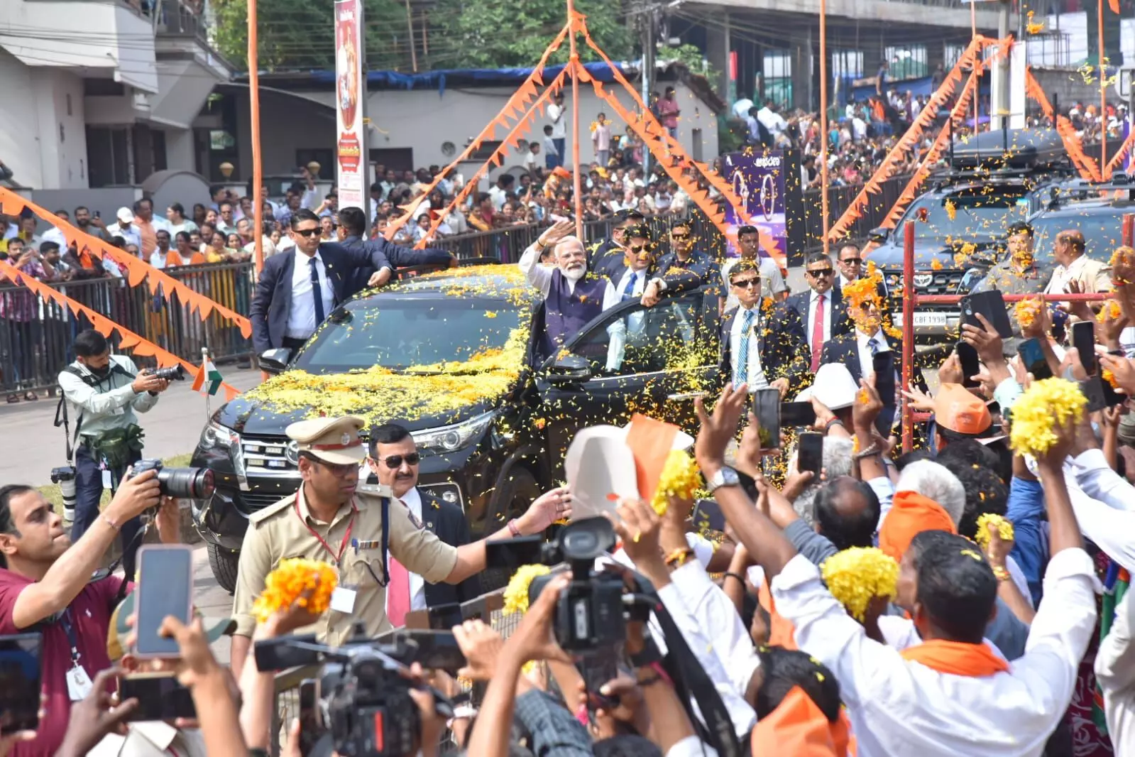 PHOTOS | ಪ್ರಧಾನಿ ನರೇಂದ್ರ ಮೋದಿ ಉಡುಪಿ ಭೇಟಿ