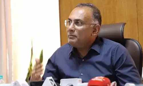 ಸಂಚಾರಿ ಸಾಥಿ ಆ್ಯಪ್ ಅಳವಡಿಕೆ ಕಡ್ಡಾಯಗೊಳಿಸಿರುವ ಕೇಂದ್ರದ ನಿರ್ಧಾರ ಆತಂಕಕಾರಿ‌, ಸರ್ವಾಧಿಕಾರಿ‌ ನಡೆ: ದಿನೇಶ್ ಗುಂಡೂರಾವ್