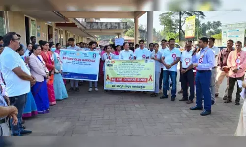 ಕಾರ್ಕಳ | ವಿಶ್ವ ಏಡ್ಸ್ ದಿನಾಚರಣೆ–2025 : ಜನಜಾಗೃತಿ ಜಾಥಾ ಕಾರ್ಯಕ್ರಮ