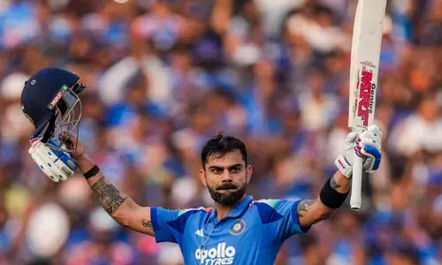 ದಕ್ಷಿಣ ಆಫ್ರಿಕಾ ವಿರುದ್ಧದ ದ್ವಿತೀಯ ಏಕದಿನ ಪಂದ್ಯ: ವಿರಾಟ್ ಕೊಹ್ಲಿ ಸತತ ಎರಡನೆ ಶತಕ; ಬೃಹತ್ ಮೊತ್ತದತ್ತ ಭಾರತ