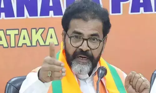 ಕೇವಲ ಮಸೂದೆ ಅಂಗೀಕಾರದ ಅಧಿವೇಶನವೇ? : ಛಲವಾದಿ ನಾರಾಯಣಸ್ವಾಮಿ