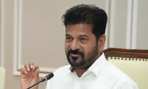 ಹಿಂದೂ ದೇವತೆಗಳ ವೈವಿಧ್ಯತೆ: ತೆಲಂಗಾಣ ಮುಖ್ಯಮಂತ್ರಿಯ ವಿವಾದಾತ್ಮಕ ಹೇಳಿಕೆಗೆ ಪ್ರತಿಪಕ್ಷಗಳ ಆಕ್ರೋಶ