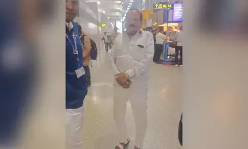 ಕೆಮ್ಮಿನ ಸಿರಪ್ ಜಾಲದ ರೂವಾರಿ ಕೋಲ್ಕತ್ತಾ ವಿಮಾನ ನಿಲ್ದಾಣದಲ್ಲಿ ಬಂಧನ, ಸೋನಭದ್ರಕ್ಕೆ ಸ್ಥಳಾಂತರ