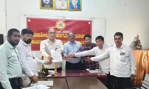 ಬೀದರ್| ಶಿಕ್ಷಕನಿಗೆ ಅವಾಚ್ಯ ಶಬ್ದಗಳಿಂದ ನಿಂದನೆ ಆರೋಪ: ಕ್ಷೇತ್ರ ಶಿಕ್ಷಣಾಧಿಕಾರಿ ವಿರುದ್ಧ ಸೂಕ್ತ ಕ್ರಮಕೈಗೊಳ್ಳಲು ಒತ್ತಾಯ