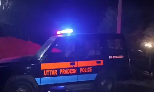 Uttar Pradesh |ರಸ್ತೆ ಬದಿ ನಿಂತಿದ್ದ ಟ್ರಕ್‌ಗೆ ಕಾರು ಢಿಕ್ಕಿ: ನಾಲ್ವರು ಎಂಬಿಬಿಎಸ್ ವಿದ್ಯಾರ್ಥಿಗಳು ಮೃತ್ಯು