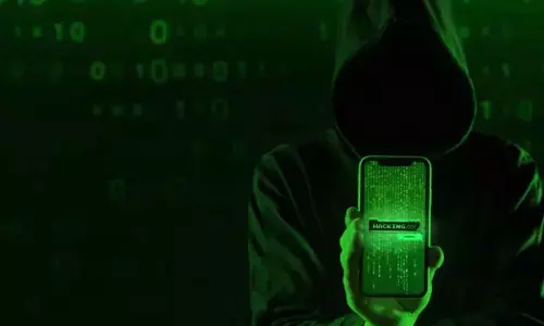 ಬ್ಯಾಂಕ್ ಮ್ಯಾನೇಜರ್, ಪೊಲೀಸರ ಸಕಾಲಿಕ ಕಾರ್ಯಾಚರಣೆ : ಡಿಜಿಟಲ್ ಅರೆಸ್ಟ್‌ನಿಂದ ಪಾರಾದ ಕಿನ್ನಿಗೋಳಿಯ ವೃದ್ಧ ದಂಪತಿ